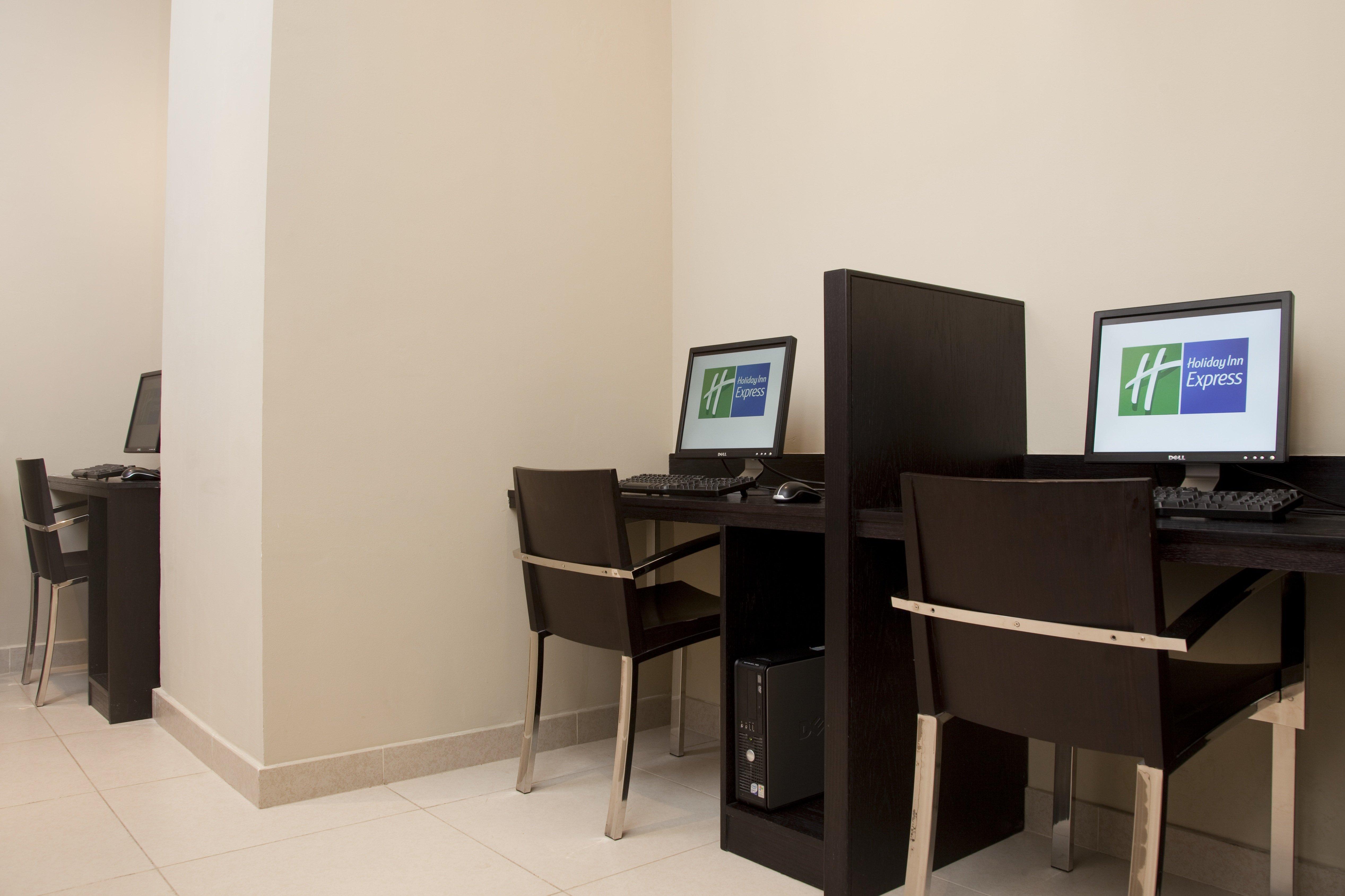 Holiday Inn Express Dubai, Jumeirah By Ihg Экстерьер фото